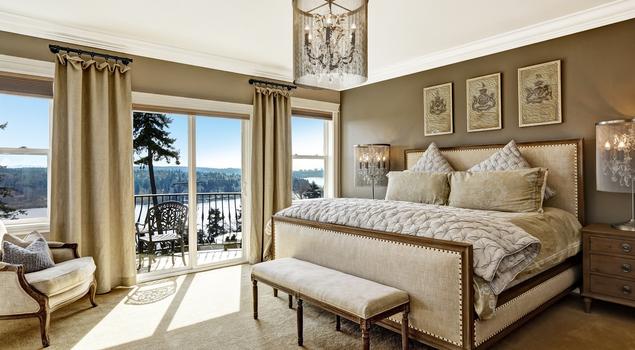Aranżacja sypialni - elegancki styl rustykalny
